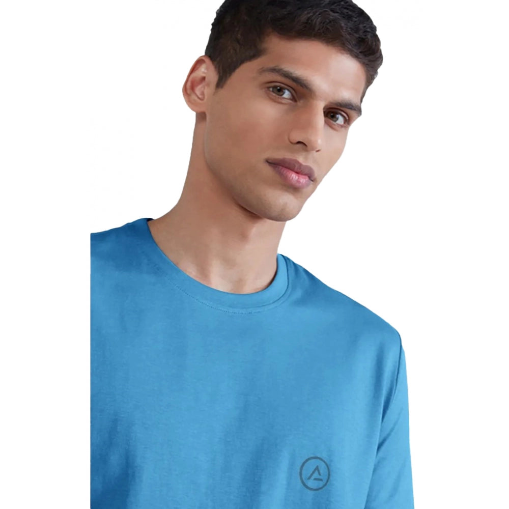 Light Blue polyester men's casual half sleeve crew neck t-shirt with solid design, regular fit