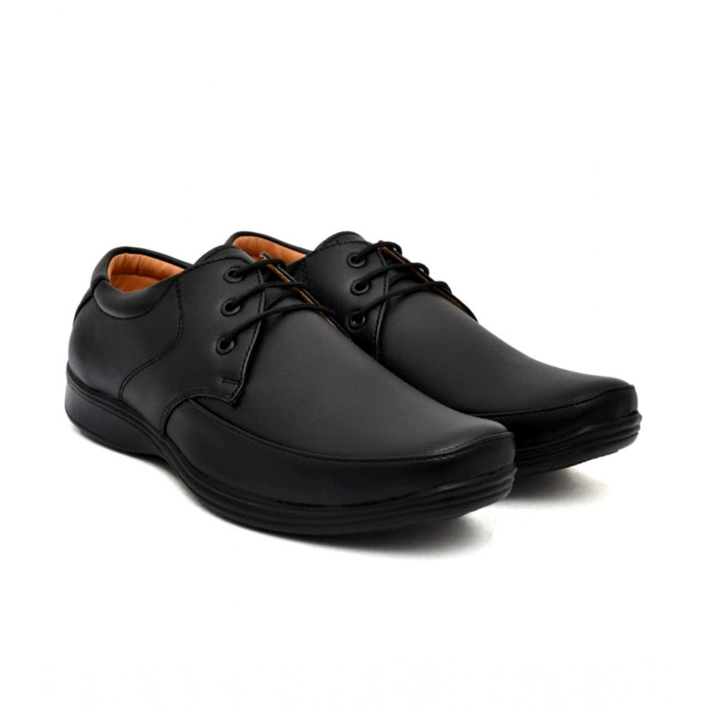 Black synthetic leather formal shoes for men, solid pattern on display stand
