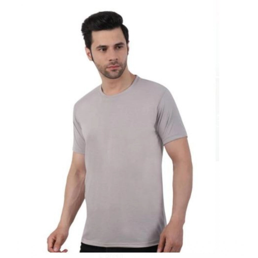 Grey cotton men's casual short sleeves round neck T-shirt, solid design for everyday wear