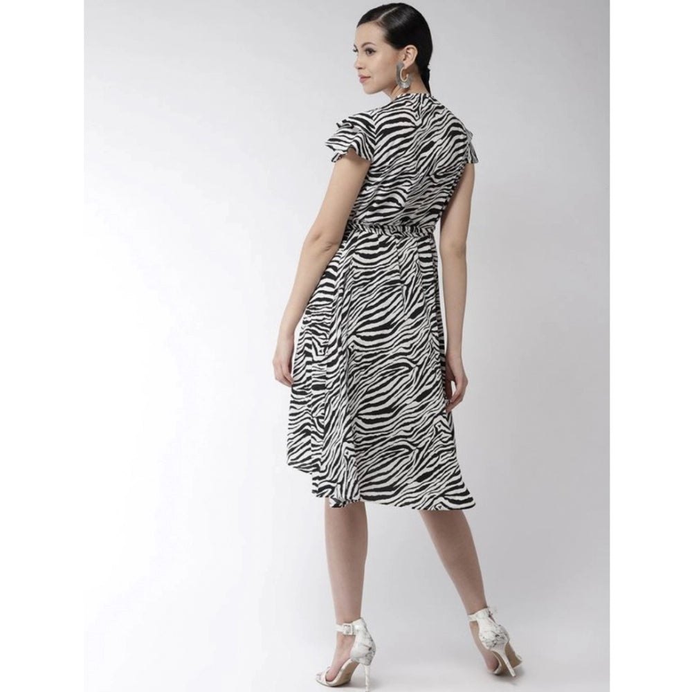 Black & White polyester animal print short sleeve knee-length dress on model