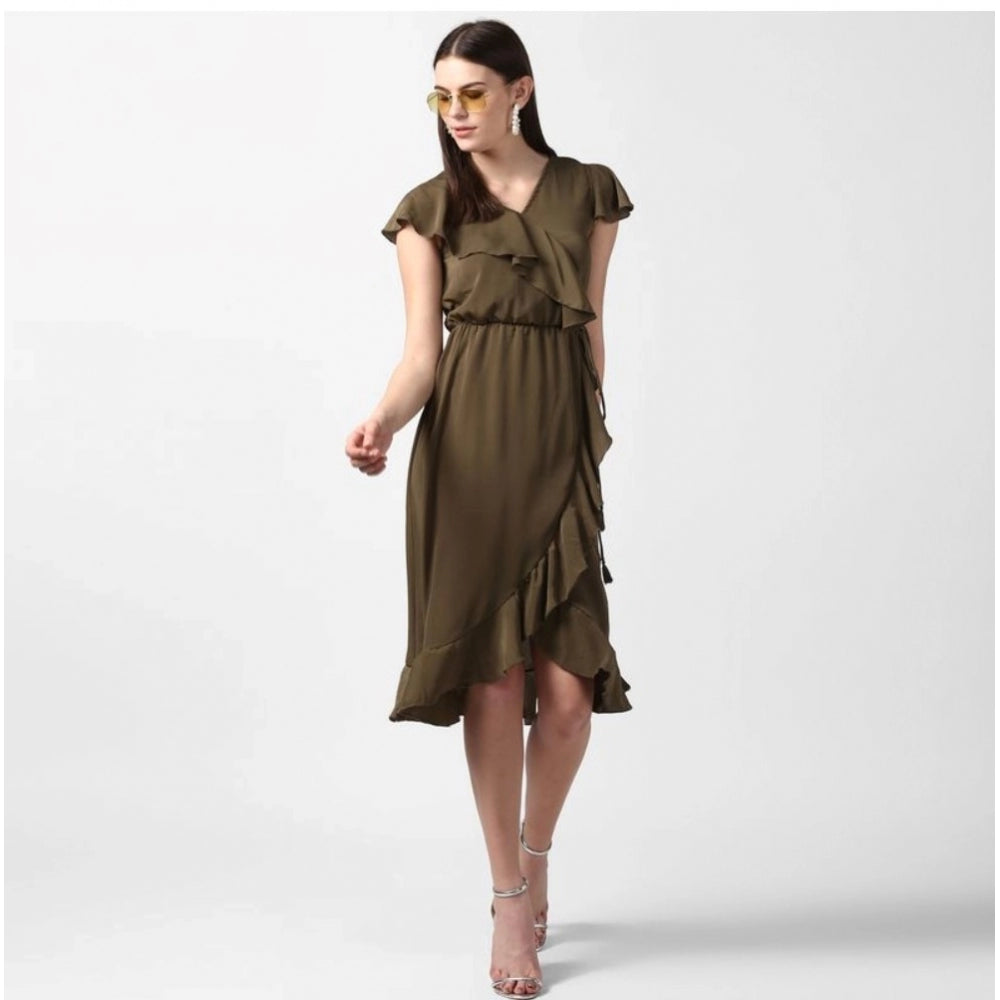 Olive polyester ruffled cap sleeve knee-length dress for women, ruffled pattern on display