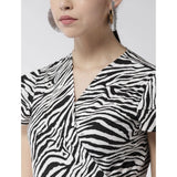 Women's Polyester Animal Print Short Sleeve Knee-Length Dress (Black - White)