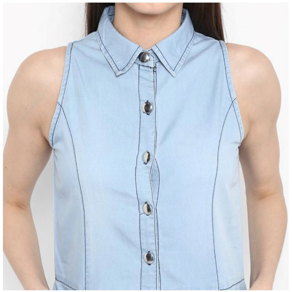 Blue denim solid sleeveless below-knee dress for women on mannequin