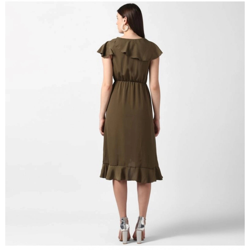 Olive polyester ruffled cap sleeve knee-length dress for women on mannequin