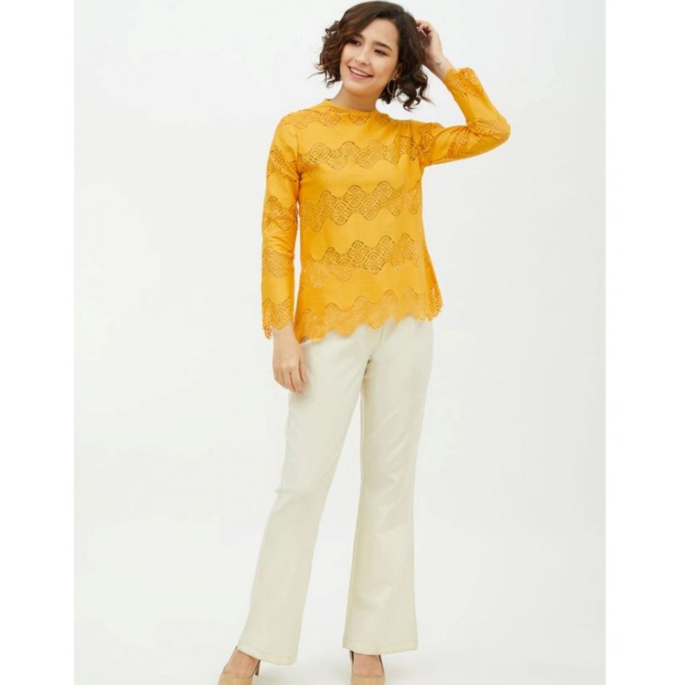Yellow cotton lace insert long-sleeve top with round neck, ideal for women's fashion