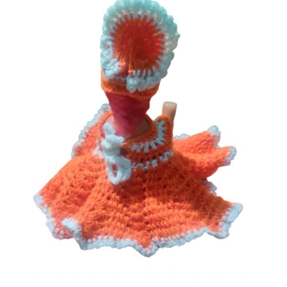 Orange and white Tharad Laddu Gopal Tharad dress for sizes 0-6, traditional Indian attire on mannequin