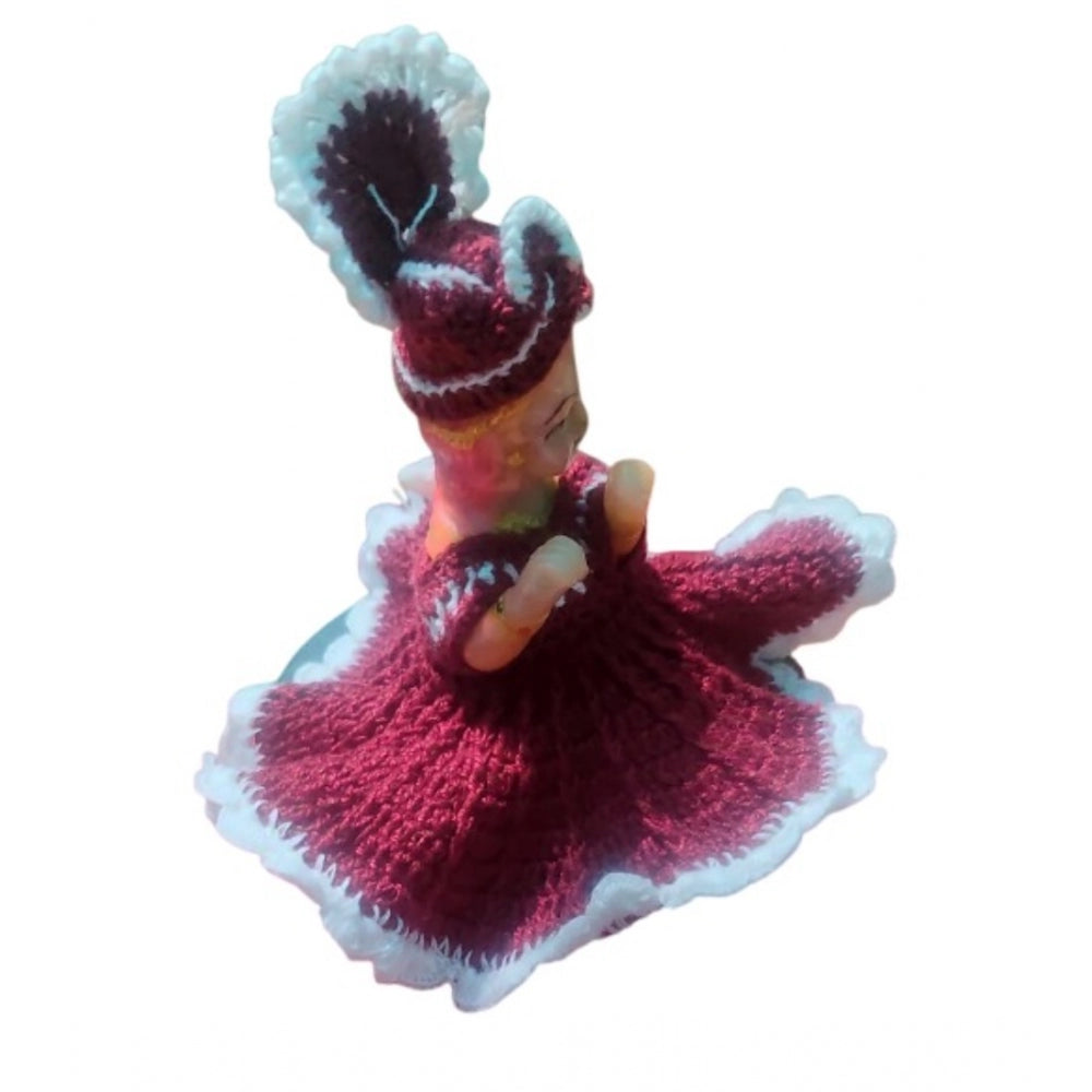 Maroon Tharad Laddu Gopal dress size 0-6, traditional Indian attire on mannequin