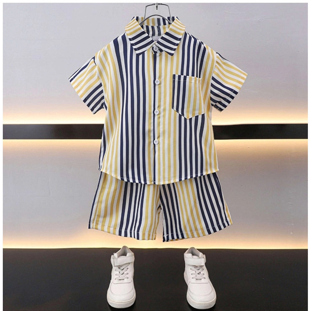 MultiColor Lycra blend printed short sleeve shirt & shorts set for kids, active playwear on grass