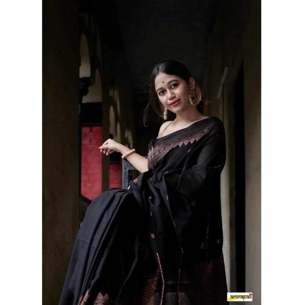 Black silk printed saree with unstitched blouse (5.5Mtr) on hanger