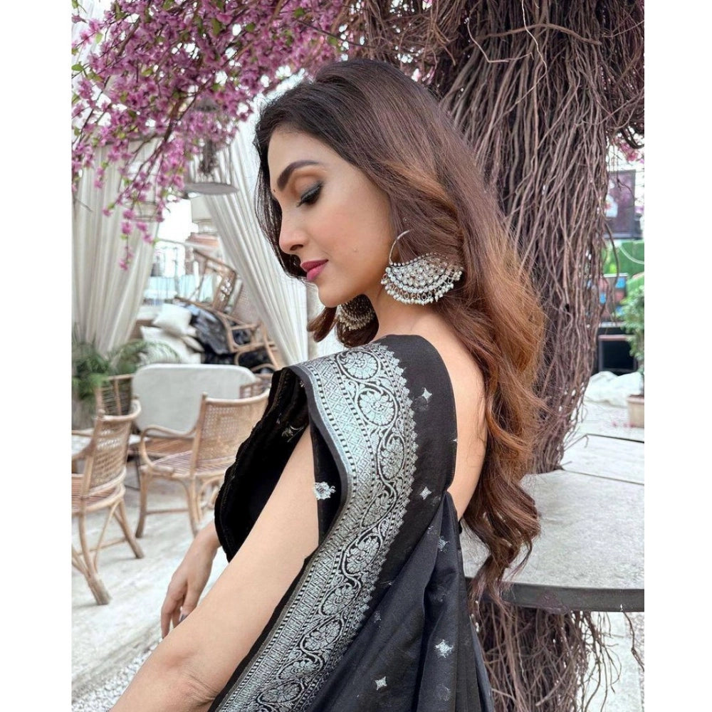 Black silk printed saree with unstitched blouse (5.5mtr), elegant women's Indian wear on mannequin