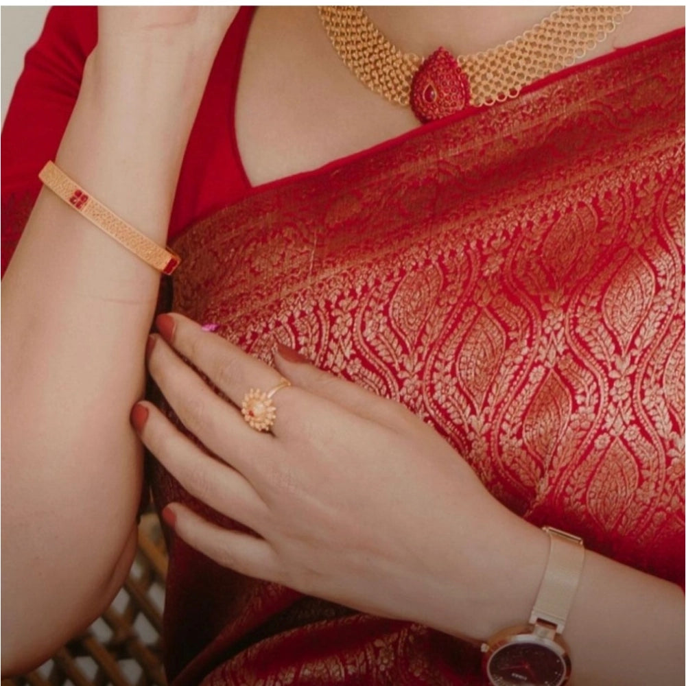 Red silk printed saree with unstitched blouse (5.5mtr) on mannequin