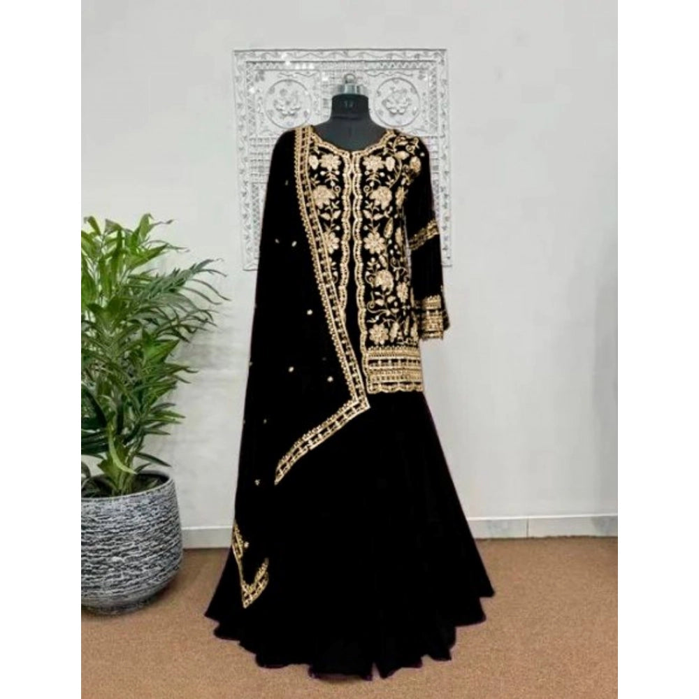 Black Georgette embroidery V-Neck kurti and palazzo set with dupatta - intricate embroidery detail on women's formal wear