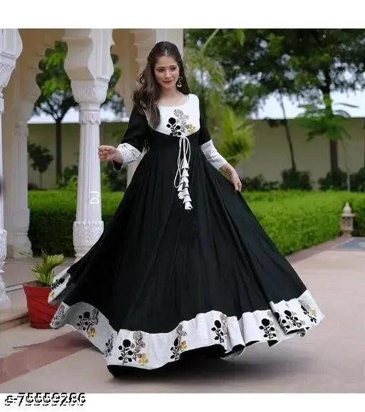 Women's Rayon Kurti with beautiful Reyon print, three-quarter sleeves, Indian traditional wear for S, M (38 in bust), L (40 in bust), XL (42 in bust), XXXL (46 in bust), 4XL (48 in bust)