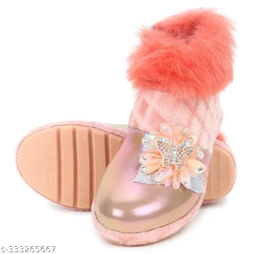 WELL WEAR Trendy and Comfortable Girls' Shoe Styles for Every Occasion