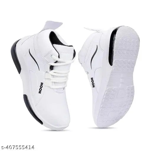 White canvas and rubber running shoes for kids age 110 (Ladko Ke joote), ideal for both summer and winter. Solid net pattern, lace-up fastening with memory foam insole