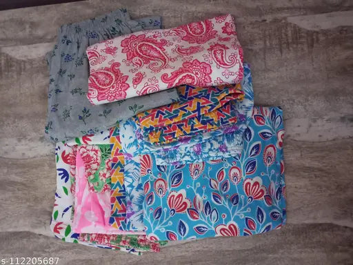 Cotton printed pajama set for women (XL, XXL), vibrant Indian design above the knee