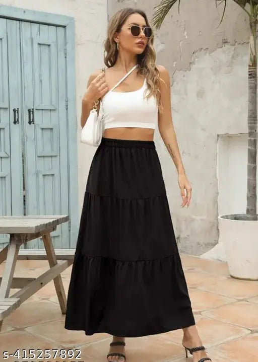 Black rayon skirt, stylish and attractive, solid pattern, women's clothing accessory