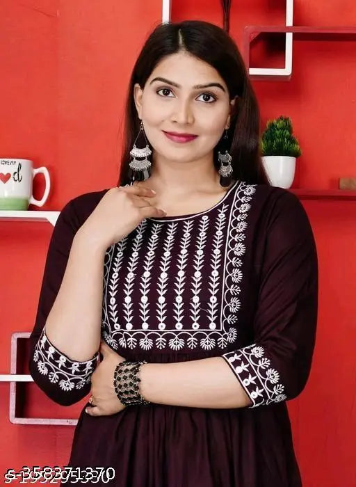 Rayon embroidered Anarkali kurta with three-quarter sleeves, India origin, available in S-XXXL sizes