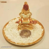 Brass gold Annapurna Mata Goddess of Food idol, 5cm x 3cm x 4cm, traditional Indian decor