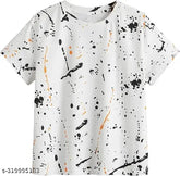 White cotton hulf sleeve t-shirt with all-over print, perfect for casual wear by BRAND TREE SHOP