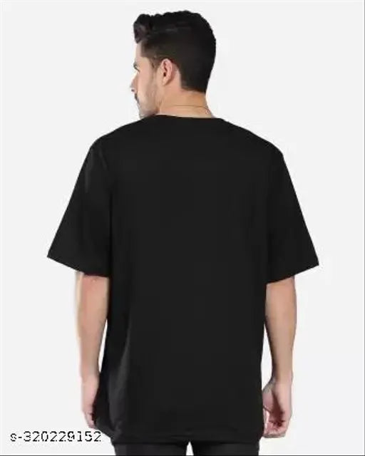 Cotton blend, three-quarter sleeve men's printed t-shirt, stylish and versatile