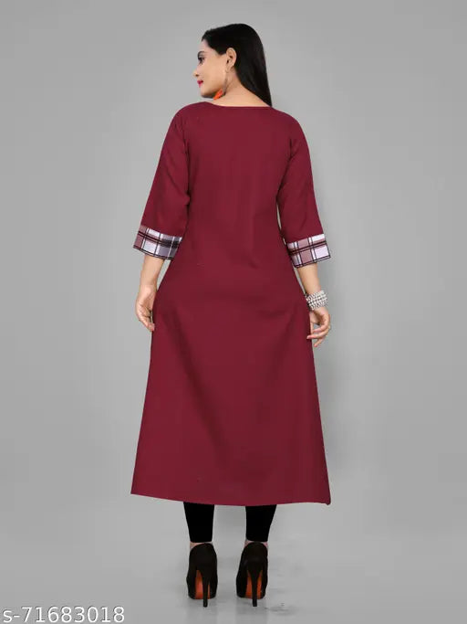 Women's casual printed front slit cotton blend kurti, three-quarter sleeves, checked pattern, low price, Indian origin