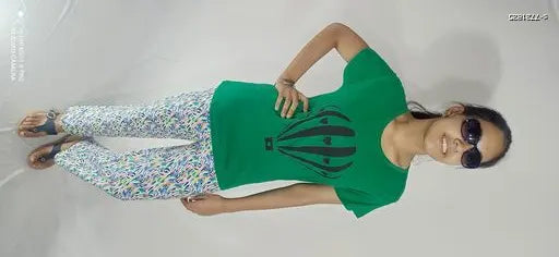 Printed net hosiery nightsuit set (L/XL/Free Size), top as t-shirt, bottom as pyjamas with short sleeves, Indian origin