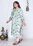 Green and white floral print plus size cotton straight kurta for women, three-quarter sleeves