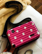 Acrylic printed net sling bag, stylish ladies box bag in free size from India