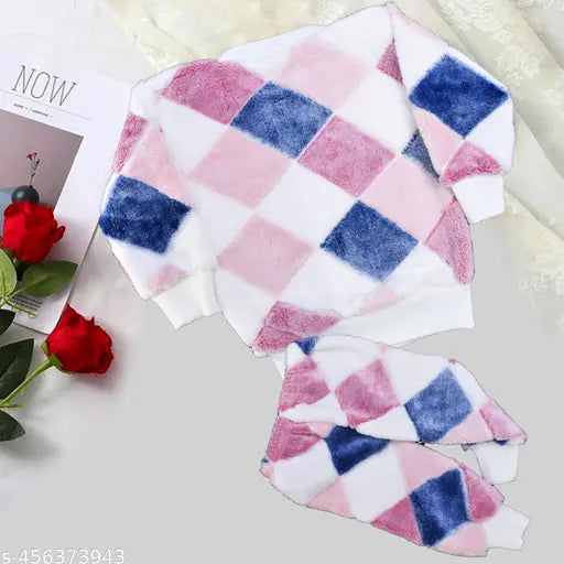 Soft & fancy wool colorblocked sweaterpant set for babies, 0-3 years, India origin