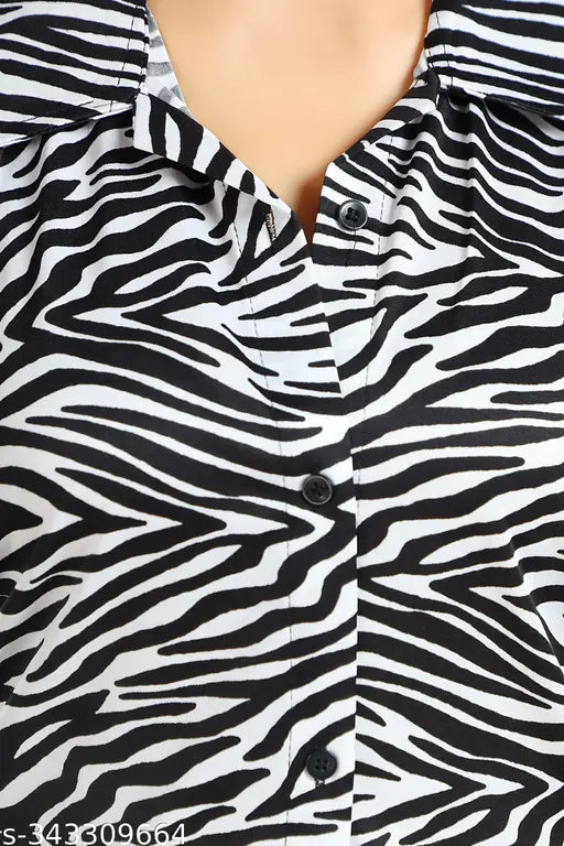 Stylish collared satin night suit payjama top set for women, printed, collar and capri pants, fancy nighthty, India origin