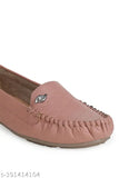 Synthetic leather boat shoes for women and girls, comfortable bellies with traditional Indian design, buckle fastening