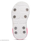 Comfortable mesh sandals for boys by Pisco Boys, ideal for ages 12-3.5 years, solid net design on a EVA sole with velcro fastening