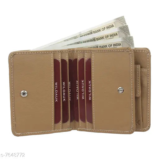 High-quality artificial leather Gittak wallet, solid net brown color, durable accessory from Wildauk