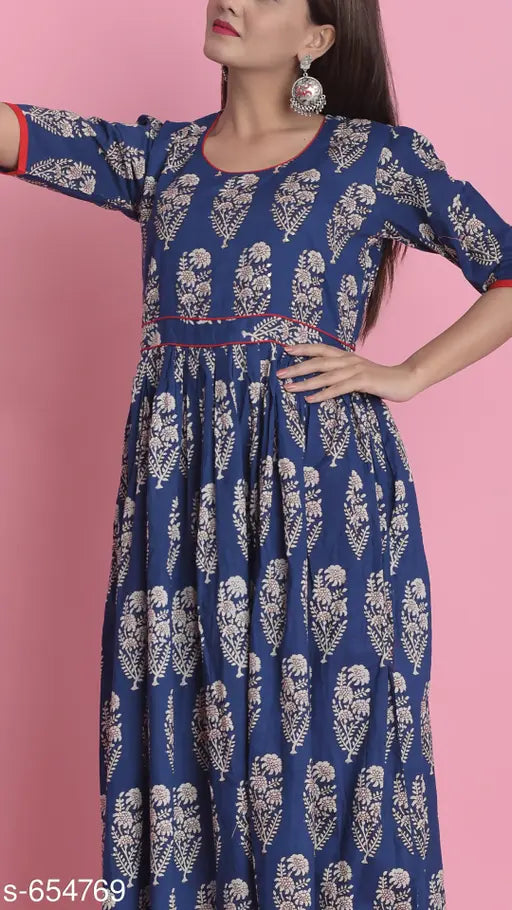 Short-sleeved printed cotton kurti for women, vibrant combo design, Divena trendy wear from India