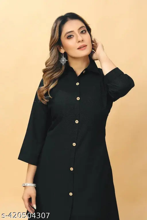 White crepe kurti & bottom set, stylish and trendy Indian casual wear for women, fancy new-looking top and plazzo set