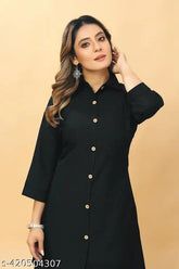 White crepe kurti & bottom set, stylish and trendy Indian casual wear for women, fancy new-looking top and plazzo set