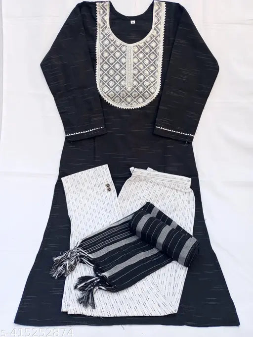 Cotton kurti pants set with dupatta for women, straight fit, three-quarter sleeves, printed pattern, India origin