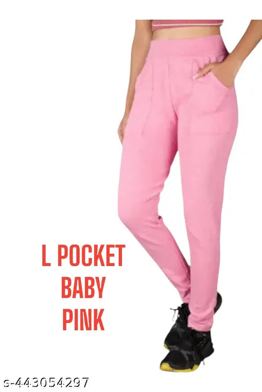 White cotton women's jeggings with pockets, sleek and high-waisted for any occasion