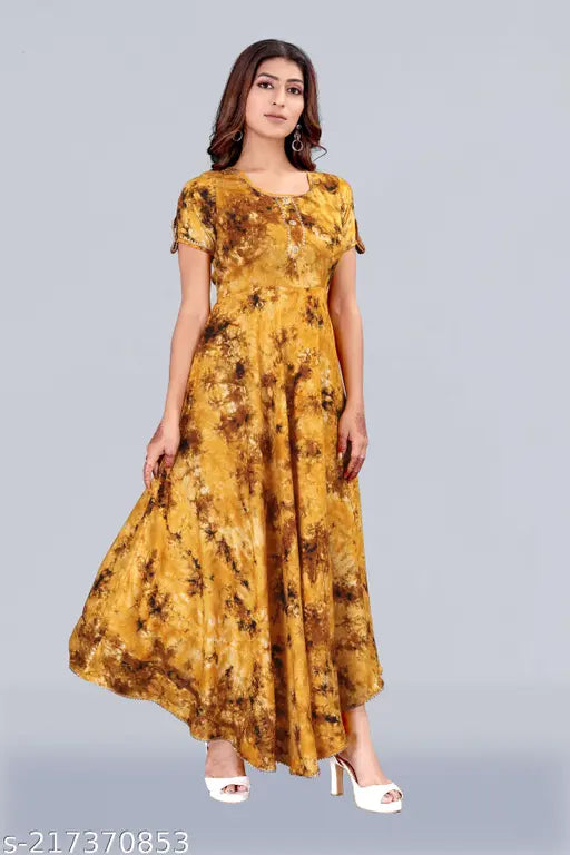 Shibori print rayon plus-size anarkali kurti, short sleeves, vibrant Indian fashion for larger bodies