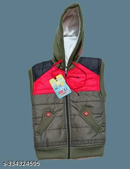 Modern wool sweatshirt, stylish boys design with printed net pattern. Size: 0-3 months, 0-6 months, origin India