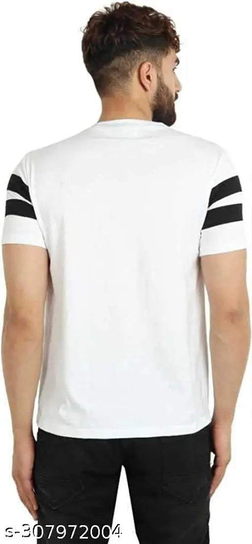 Striped polyester men's round neck white t-shirt, trendy short sleeve option in multiple sizes