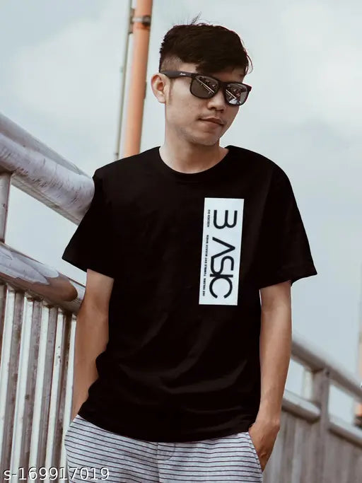 Black cotton blend men's printed round neck t-shirt, stylish fashionista regular fit with short sleeves