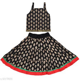 DIAMO Girls' cotton lehenga choli set with Jaipuri Rajasthani gold booti print, suitable for ethnic wear up to 7 years. Lace-stitched net and lace patterns on 100% cotton