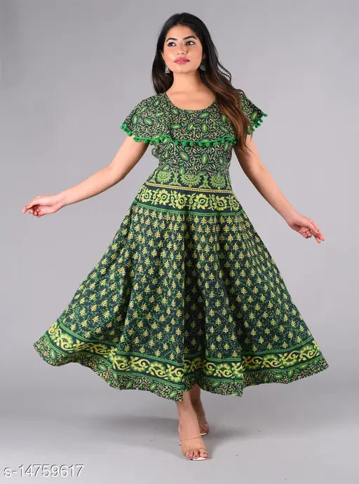 Cotton sleeveless printed Aagyeyi superior kurtis, vibrant Indian fashion