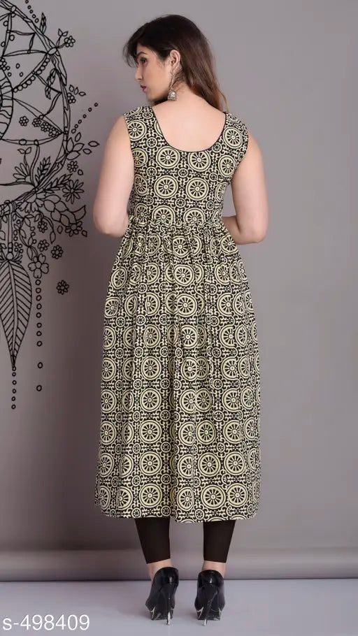 Contemporary casual cotton kurti, modern Indian fashion in medium size