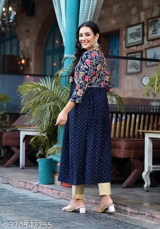Blue rayon printed kurti with pocket, three-quarter sleeves, Indian traditional style