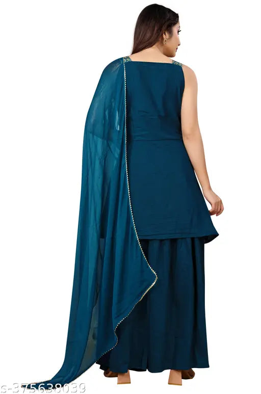 Exquisite Georgette Women's Kurti set with Zari embroidery, blending Bollywood glamour and traditional elegance. Single ensemble, sizes S-XXL, made in India