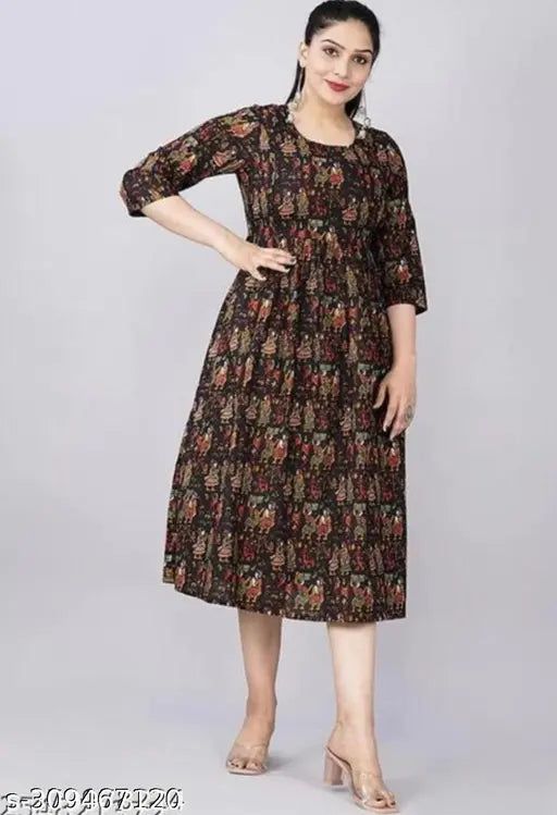Rayon printed three-quarter sleeve zip kurta for women, trendy maternity dress, Indian origin