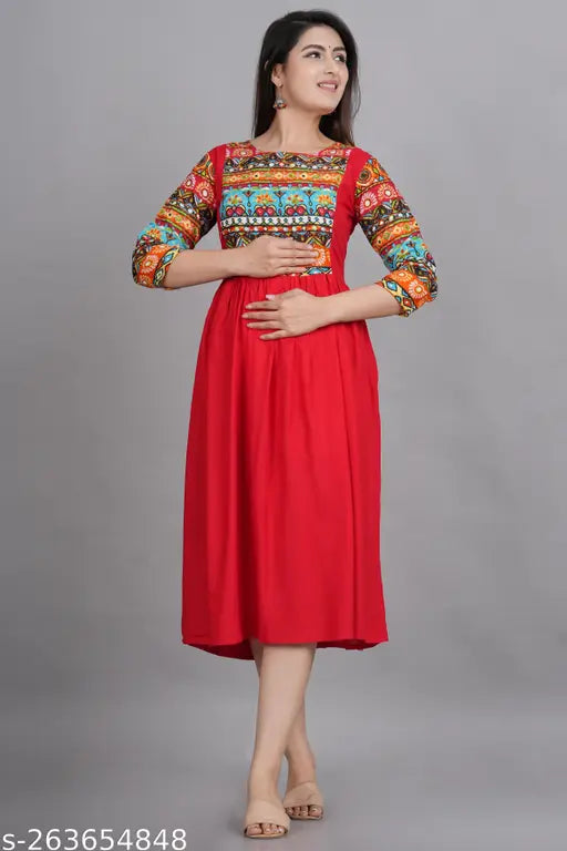 Stylish rayon A-line maternity gown with zip printed kurti, trendy pattern, three-quarter sleeves, India origin